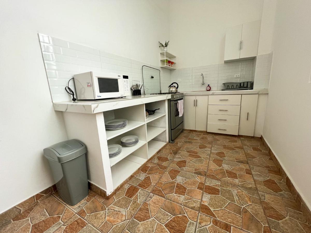 Hostel Tupac Huaraz Zewnętrze zdjęcie