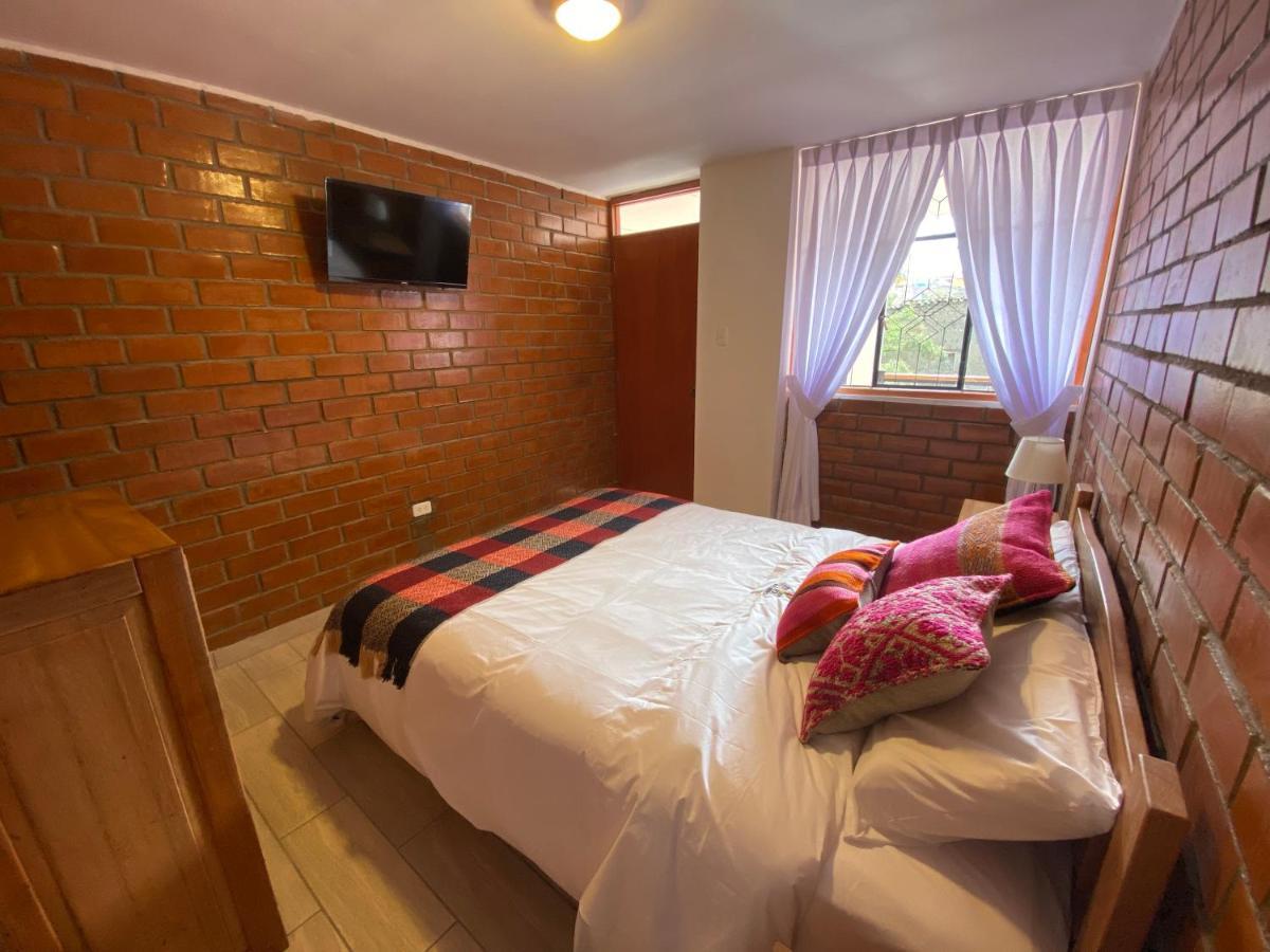 Hostel Tupac Huaraz Zewnętrze zdjęcie