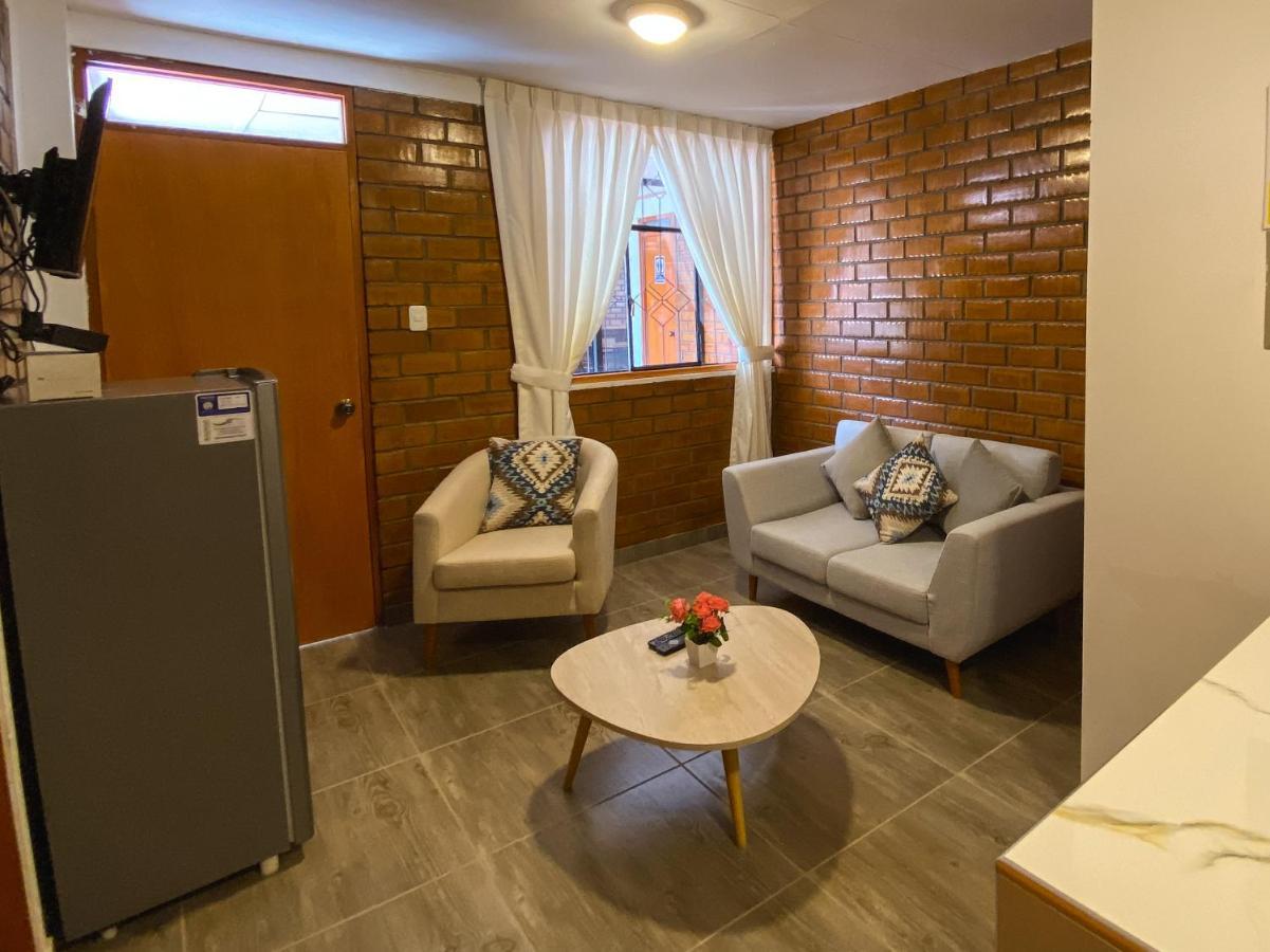 Hostel Tupac Huaraz Zewnętrze zdjęcie